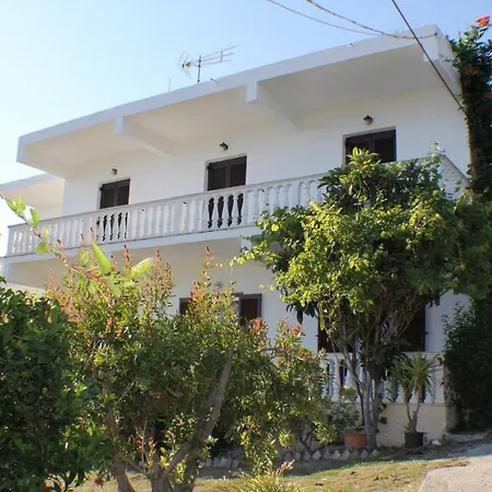 Vendégház Nikolas House