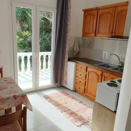 Vendégház Nikolas House Arílasz