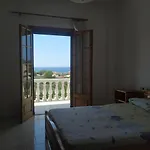 Πανσιόν Nikolas House Αρίλλας