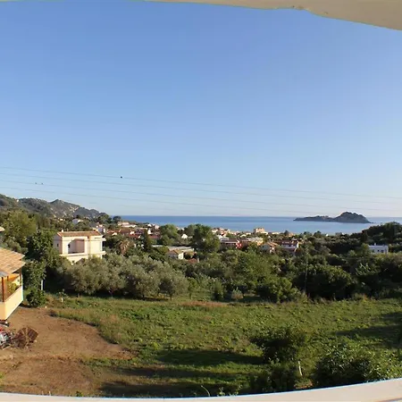 Nikolas House Πανσιόν