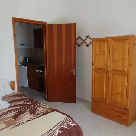 Πανσιόν Nikolas House *