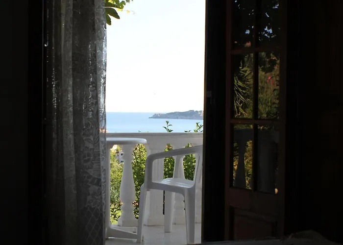 Nikolas House Pensionat Arillas (Corfu)